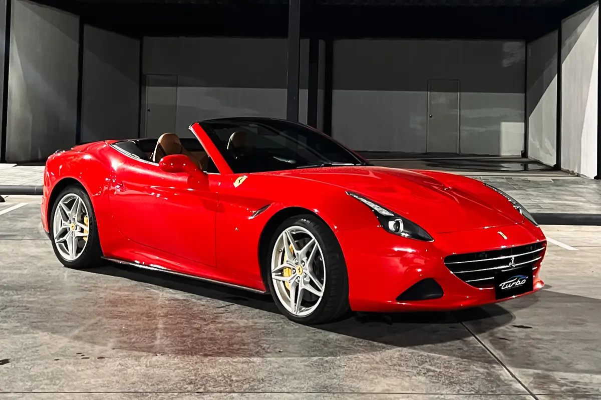 Ferrari California T